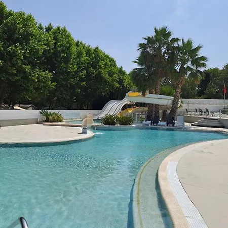 Evasion Mobil Hotel